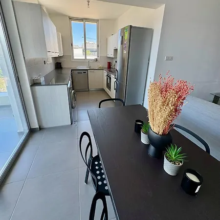 דירה Mariam Court 302 לרנקה